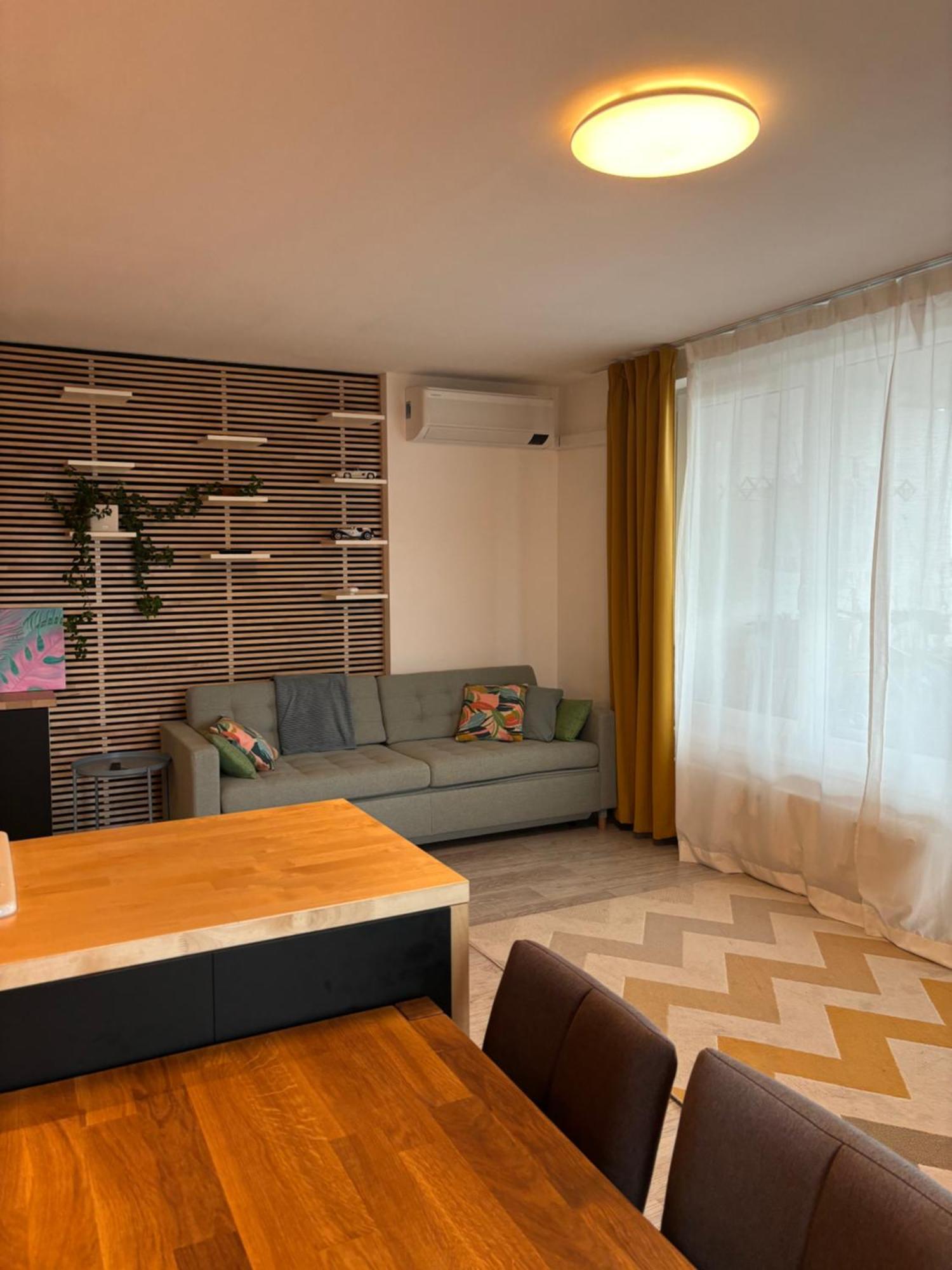 Premiere Apartment Bratislava - Private Parking Eksteriør billede